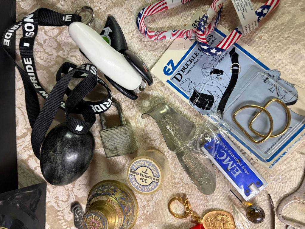 Vintage Lot… can openers, keys, brass bell more! - image 4 of 5