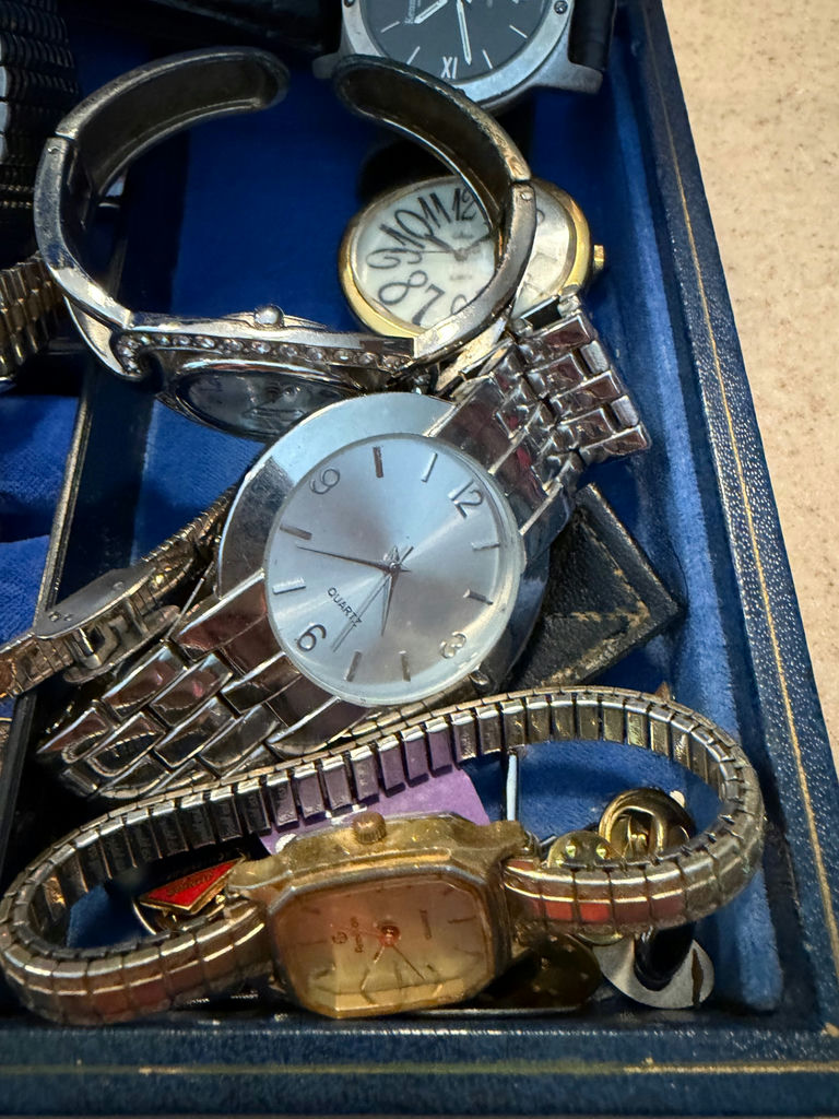 Large Watch Lot! Men’s and women’s - image 4 of 4