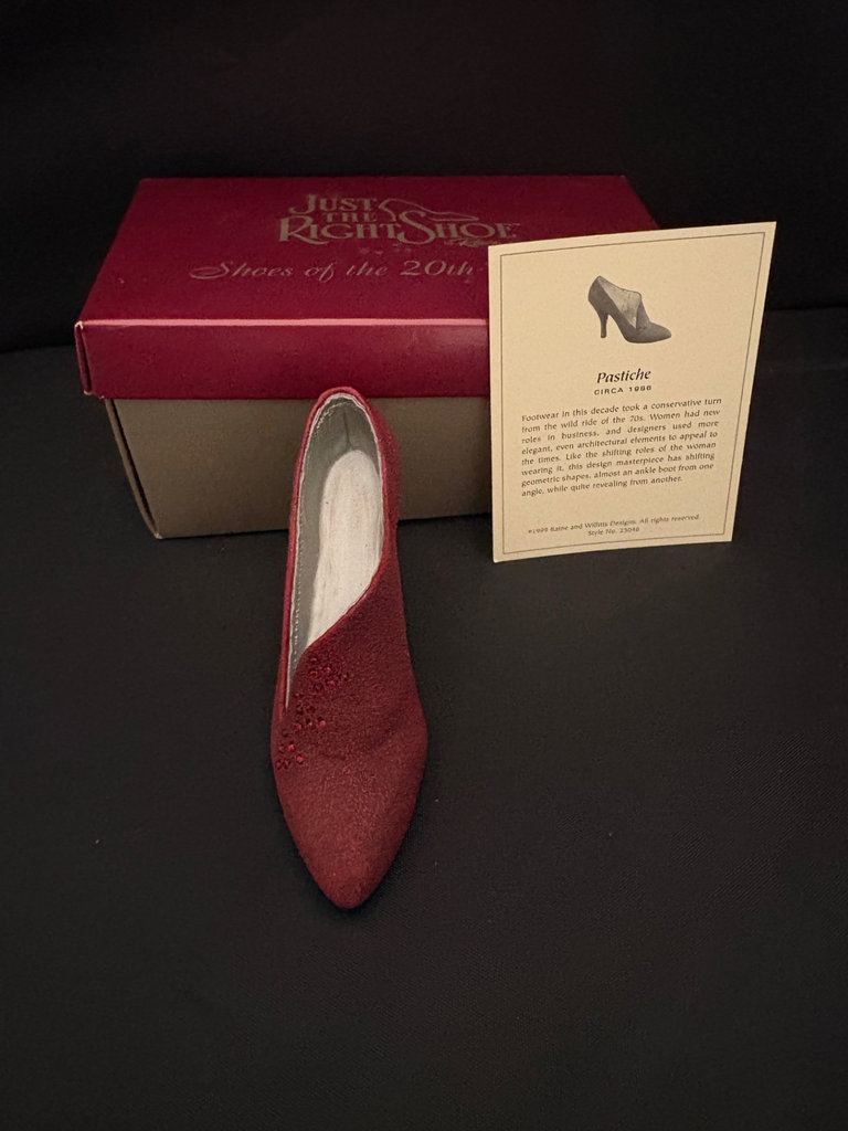 Just The Right Shoe !  - image 9 of 13