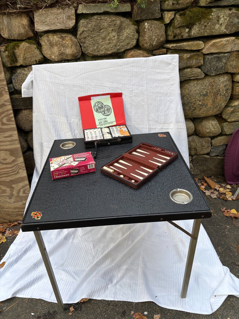 It’s Game Night … - image 1 of 5