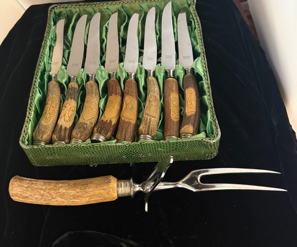 Vintage Solingen Carved Stag Antler  Steak Knives , “Alaska” Theme - image 1 of 7