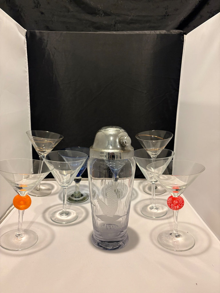 Martinis Anyone?  - image 1 of 7