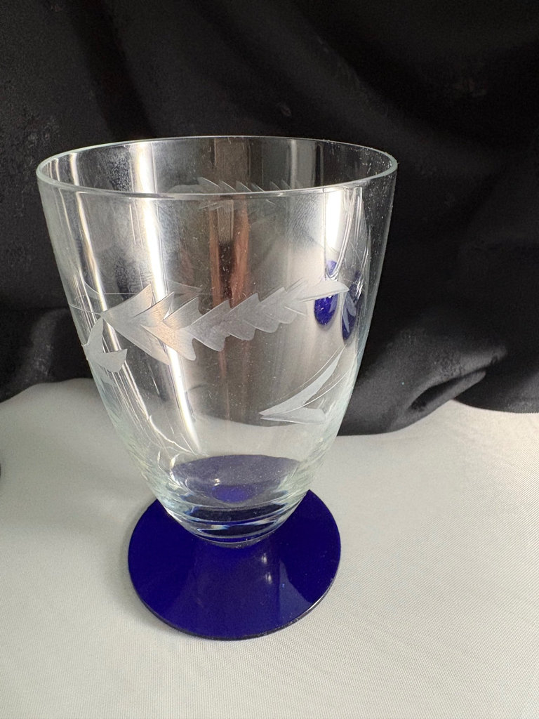 1930s Vintage Louie 19 Weston Etched Glass Cobalt Blue Base Glasses - image 4 of 4