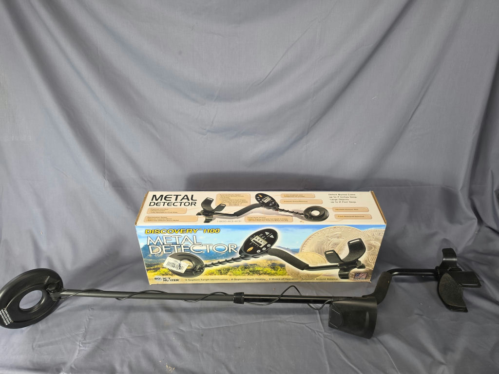 Bounty Hunter Discovery 1100 Metal Detector with Original Box – Tested & Working - image 1 of 3