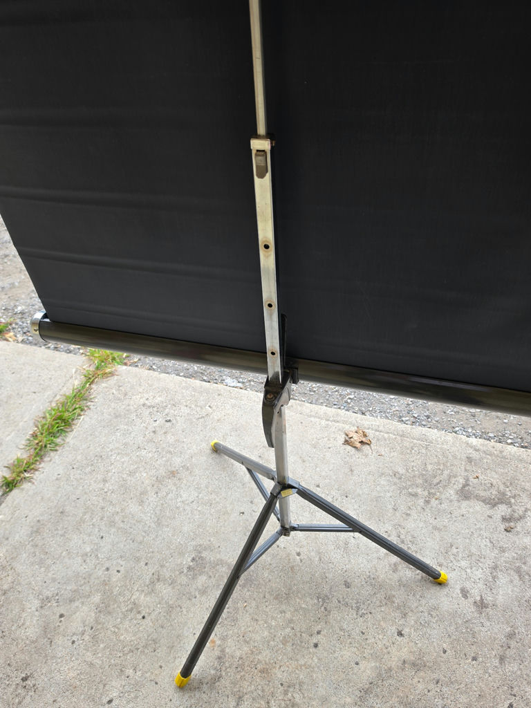 Vintage Knox Rainbow Portable Tripod Movie Projection Screen - image 3 of 5