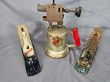 Vintage Workshop Lot: Clayton & Lambert Blowtorch, Stanley Bailey No. 4 & Handyman No. H1204 Planes - thumbnail 1 of 9