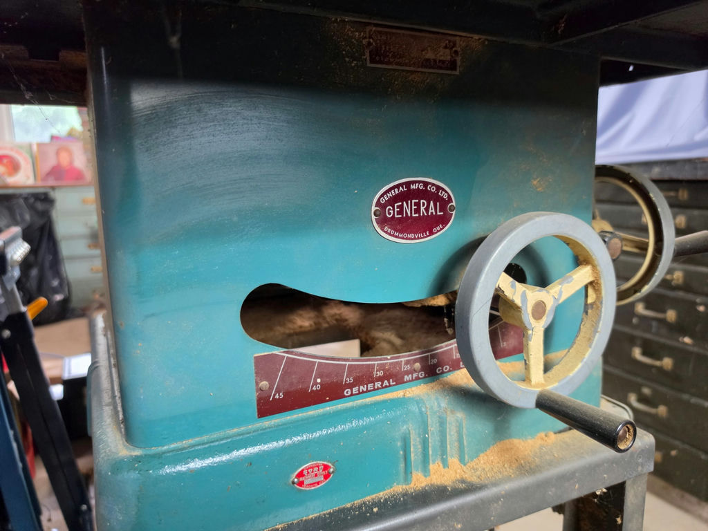 Vintage General Mfg Co Ltd 10" Tilting Arbor Table Saw w/ 3/4 HP GE Motor - image 7 of 7