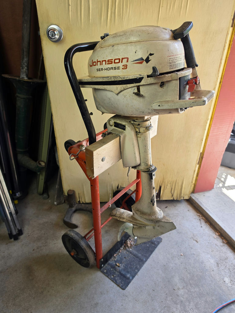 Vintage 1959 Johnson Sea-Horse 3 HP Outboard Motor - Model JW-15 with Original Manual - image 1 of 8