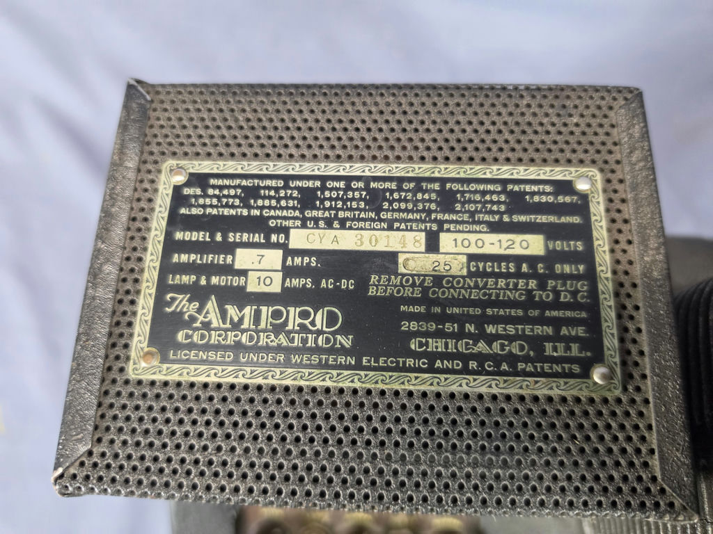 Vintage Amprosound Premier 10 16mm Sound Film Projector w/ Case & Tubes – Model CYA - image 2 of 9