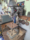 Title Vintage Atlas Press Co. Model 53 Benchtop Drill Press – Cast Iron, Kalamazoo MI - thumbnail 3 of 3