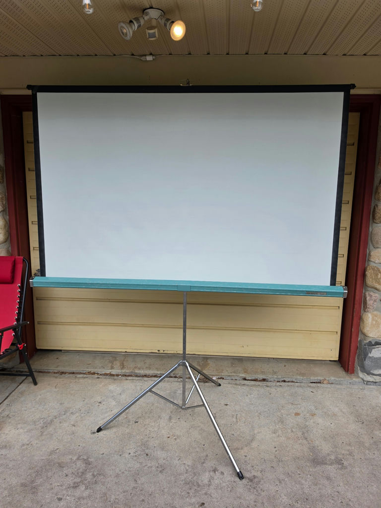 Vintage Da-Lite 6ft Silver-Lite Projection Screen - Glass Beaded Chemi-Cote - image 1 of 3