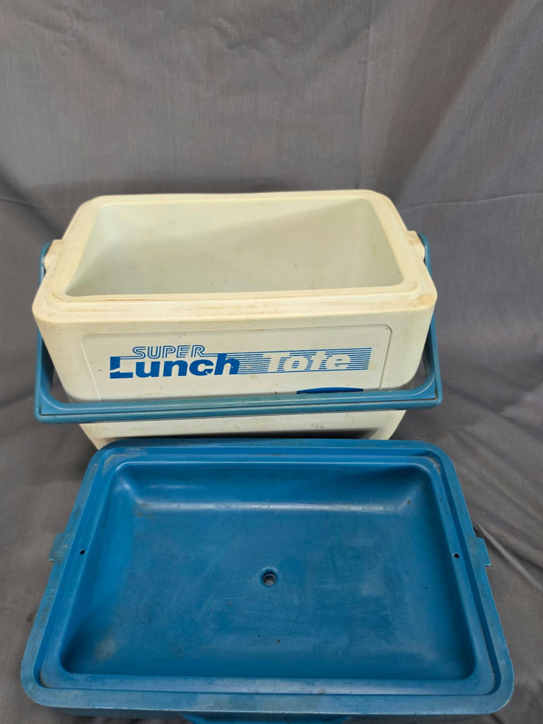 Mixed Vintage & Hardware Lot - Retro Rubbermaid Cooler, Art Deco Pulls, Saw Horses, & New Hardware Components - image 6 of 9
