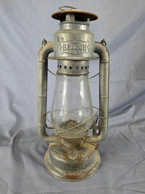 Vintage GSW Beacon No. 2 Cold Blast Lantern - Guaranteed Wind Proof, Made In Canada - Image 1 of 3