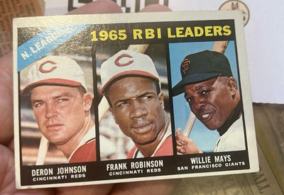 1965 NL RBI Leaders Tops Baseball Card Willie Mays Frank Robinson - Image 1 of 2