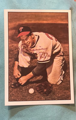 Robin Roberts Phillies 1979 Topps Retro Card Autographed HOF Baseball COA - Image 1 of 3