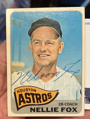 Nelly Fox 1965 Autographed Baseball Card Houston Astros HOF COA - Image 1 of 3