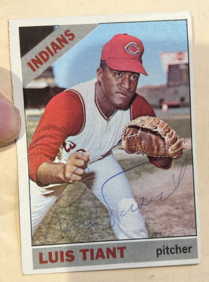 Topps Baseball Autographed Card 1966 Luis Tiant Red Sox Great - Image 1 of 4