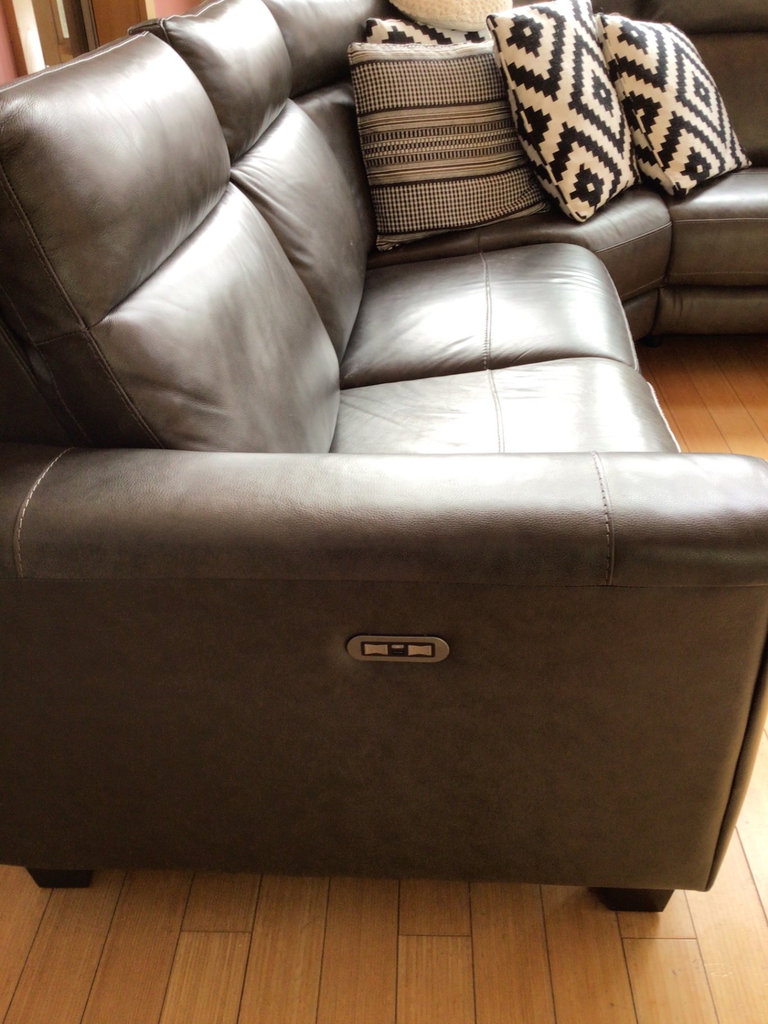Dark gray leather sectional sofa with power recliners and decorative pillows - image 4 of 6