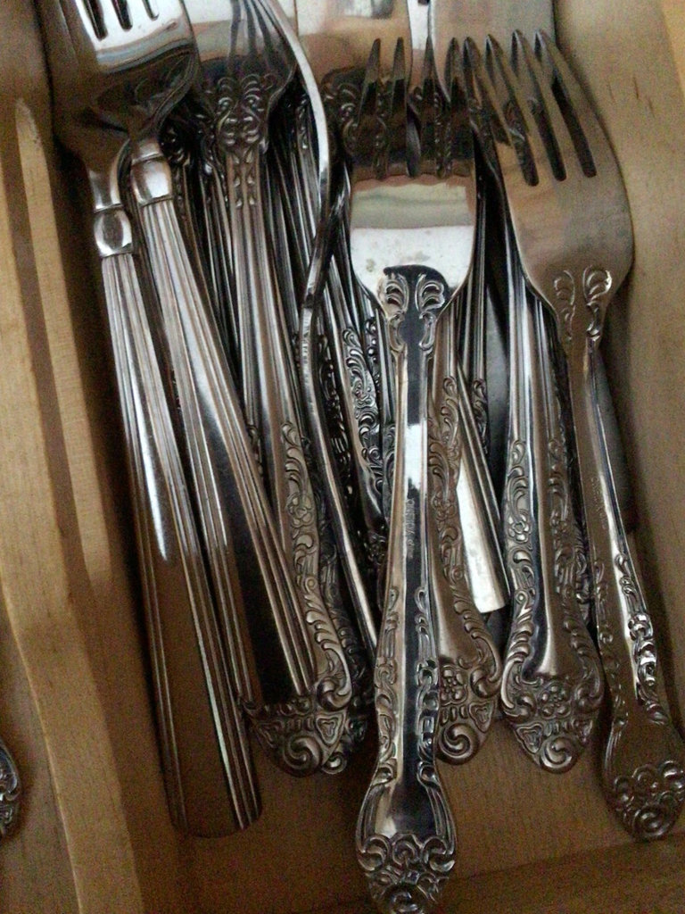 Ornate silverware in a wooden cutlery tray - image 2 of 2