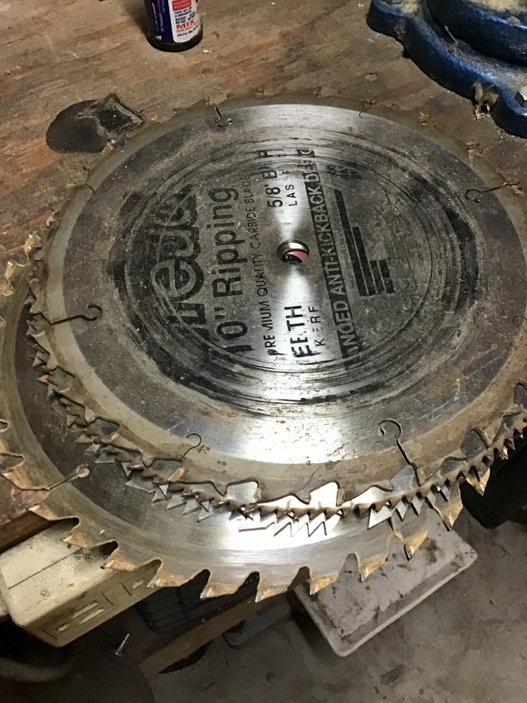 QR code label and circular saw blade - image 1 of 1