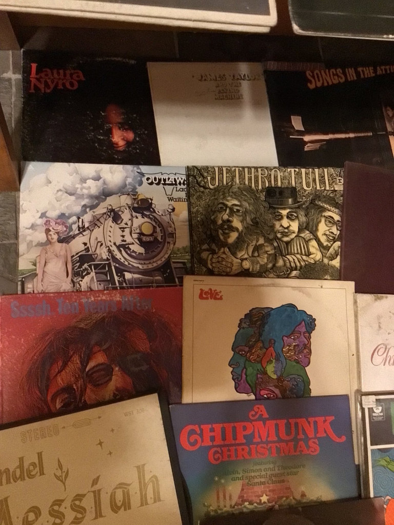 Vinyl record collection (Christmas albums and rock/pop LPs) - image 4 of 7