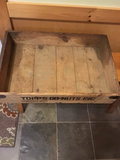 Vintage Topps Do-Nuts wooden shipping crate - thumbnail 2 of 3