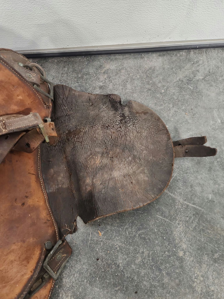 Pre- WW I Saddle - image 11 of 19