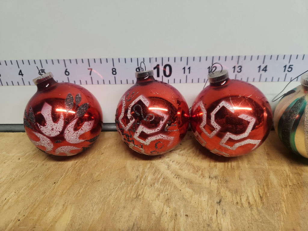 Vintage Christmas Ornaments - image 16 of 24