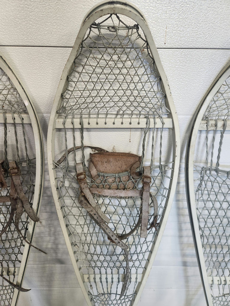 Vintage Magline Snowshoes - image 4 of 9