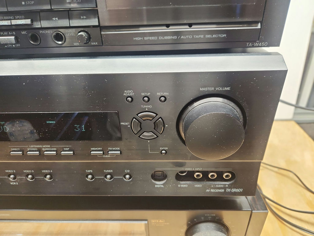 Onkyo Lot - image 8 of 22