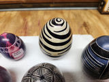 Kenyan Kisii etched & painted stone eggs - thumbnail 6 of 8