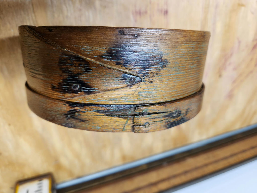 Early Bentwood Cheese Box - image 5 of 8