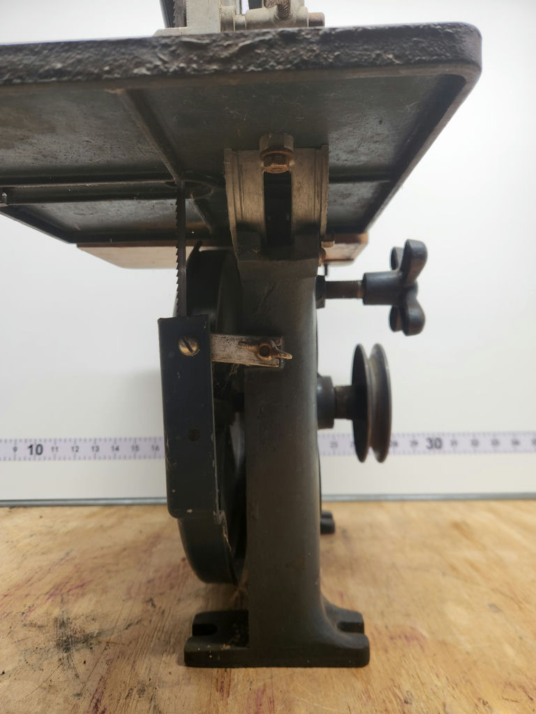 1938 Craftsman Bandsaw - image 11 of 12
