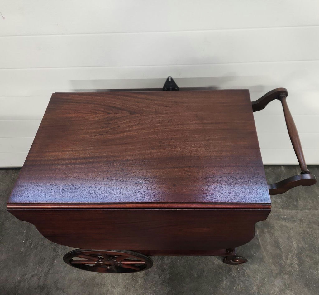 Vintage Grand Rapids Tea Cart - image 2 of 25