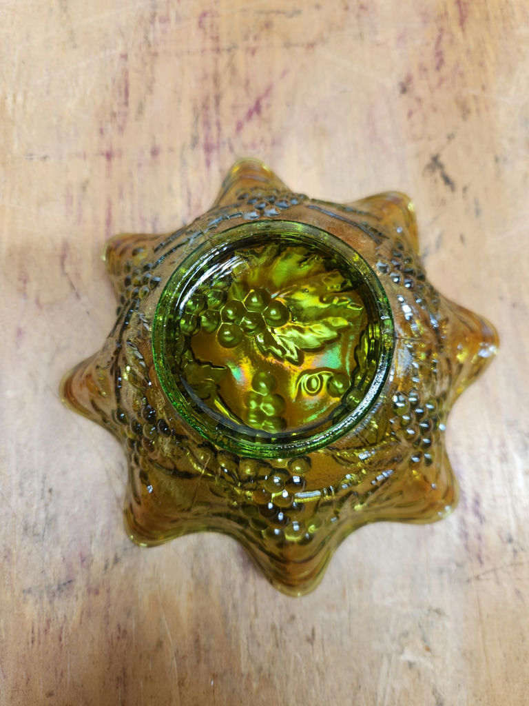 Carnival Glass Lot - image 8 of 21