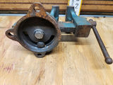 Vise Lot - thumbnail 10 of 11