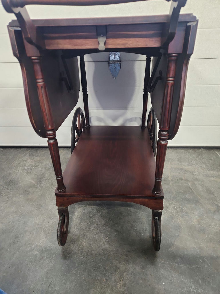 Vintage Grand Rapids Tea Cart - image 8 of 25