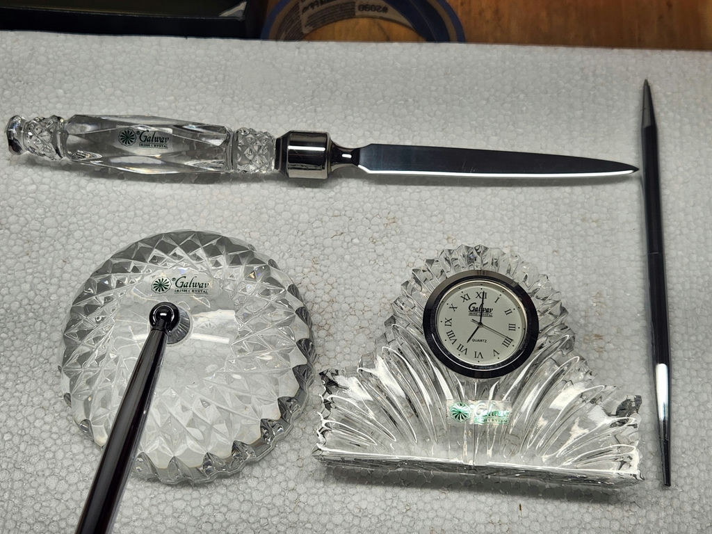 Glass/China Lot - image 7 of 11