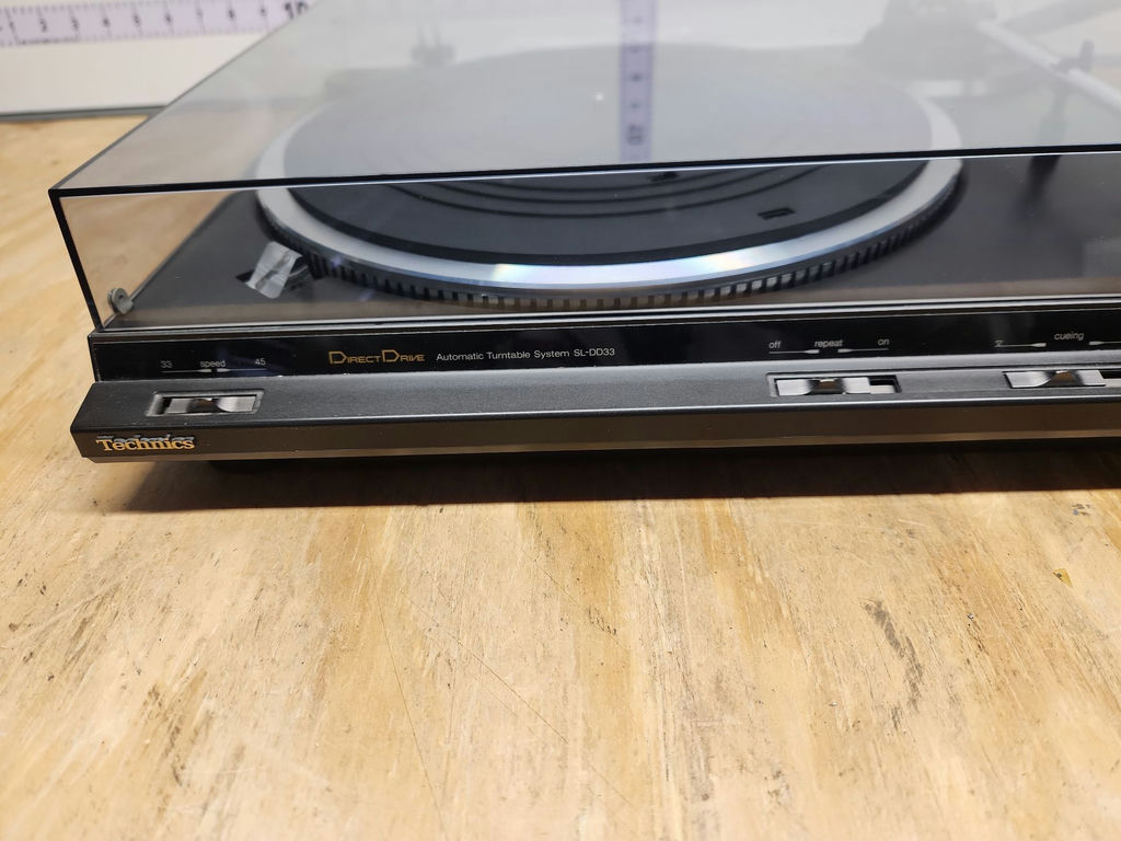 Technics SL-DD33 Turntable - image 3 of 12