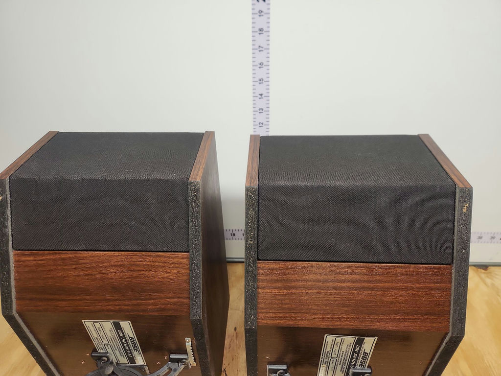 Bose 201 Series II Bookshelf Speakers - image 12 of 12