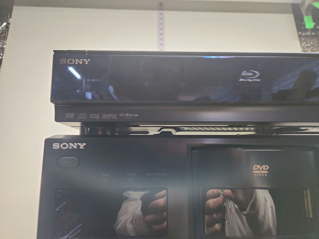 Sony Lot - image 12 of 25