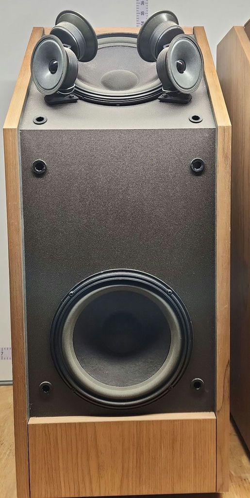 Bose 601 Series III Speakers - image 18 of 18