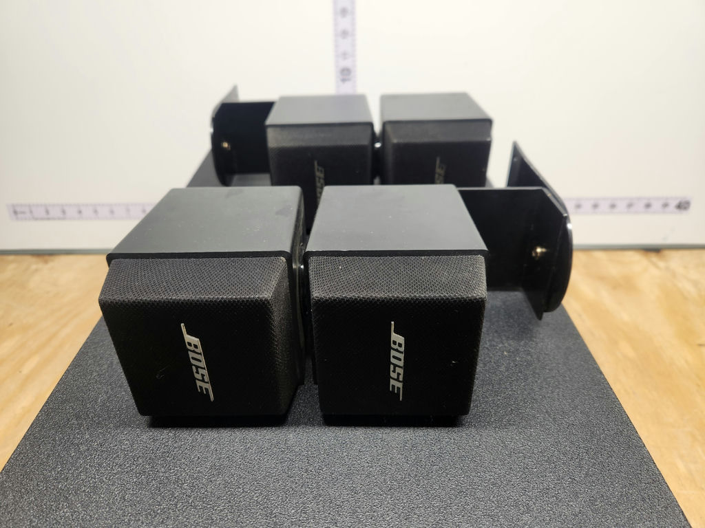 Bose AM-5 Acoustimass cube speaker system - image 2 of 10