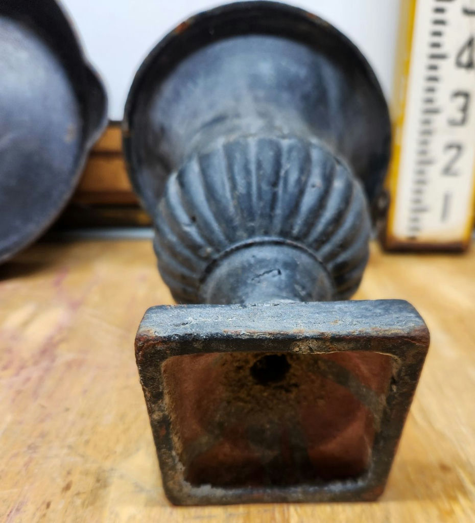 Cast Iron Lot - image 4 of 8