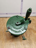 Antique Jiffy Clothes Line Reel - thumbnail 10 of 11