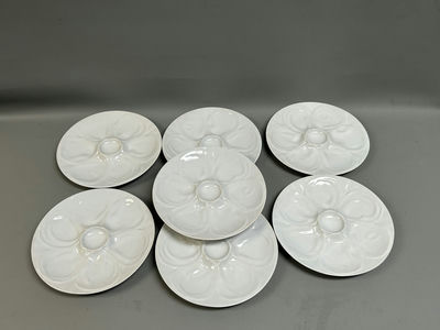 Ceramic Oyster Plates 9” - Image 1 of 5