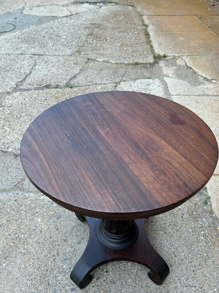 Round End/ Side Table - image 2 of 4