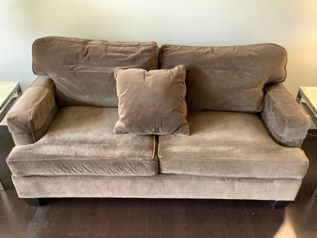 Henredon Normandie Love Seat - image 1 of 5