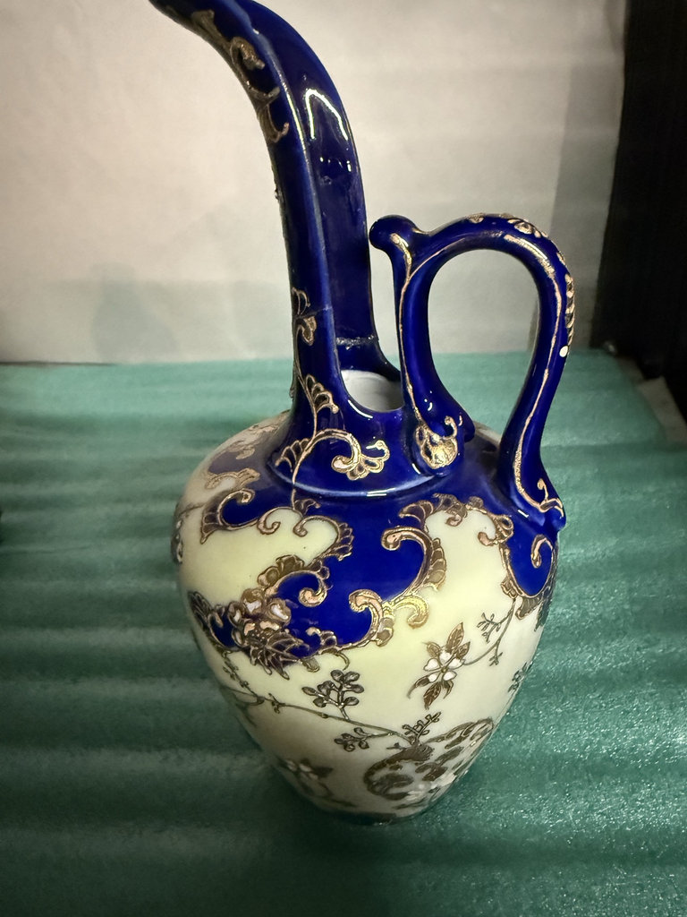 Blue and cobalt porcelain vases and ewer with gold gilt - image 3 of 5