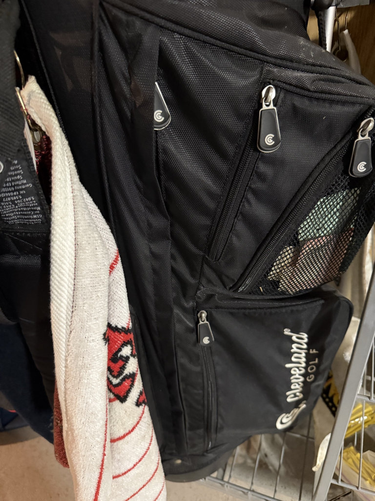 Golf bag with clubs and accessories - image 4 of 6